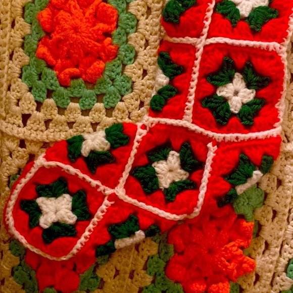 Two for one! Beautifully knit bundle! A lovely Christmas Stocking and a Runner! - Picture 3 of 9